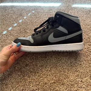 Nike Jordan 1 Mid in Black and Gray